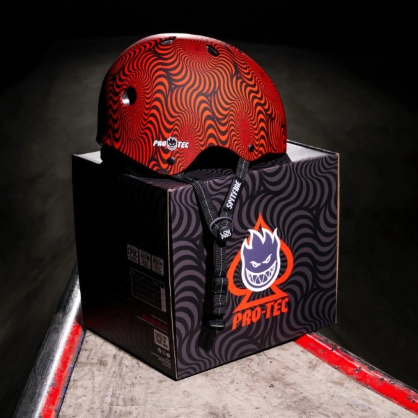 LOW PRO Certified Helmet - Spitfire Signature Edition - Red Swirl