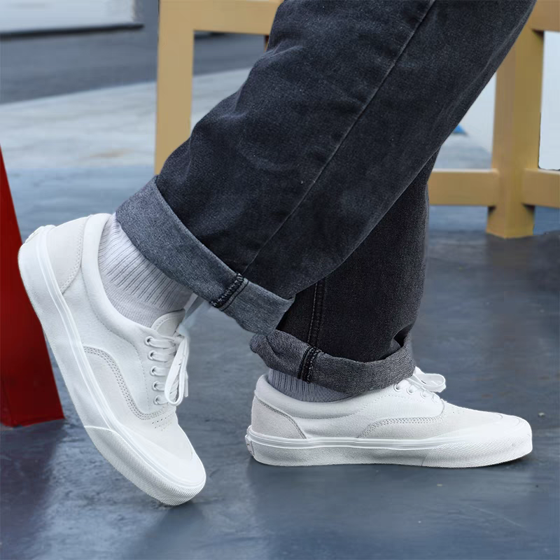 Goluck Joiints Sandwich white skate shoes