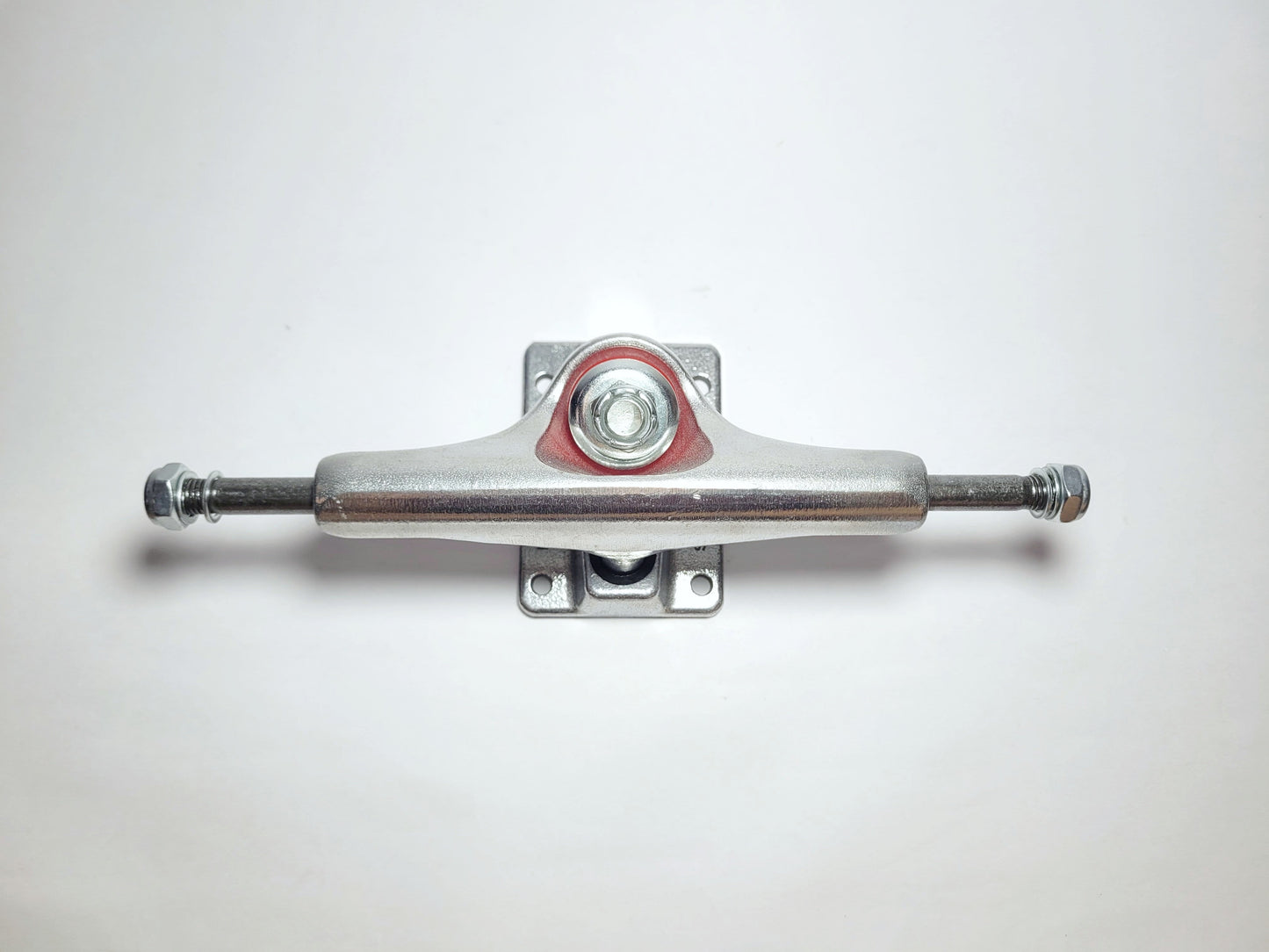 5.0" Skatebruh Polished Skateboard Trucks - Custom Skateboard Builder - SkatebruhSG