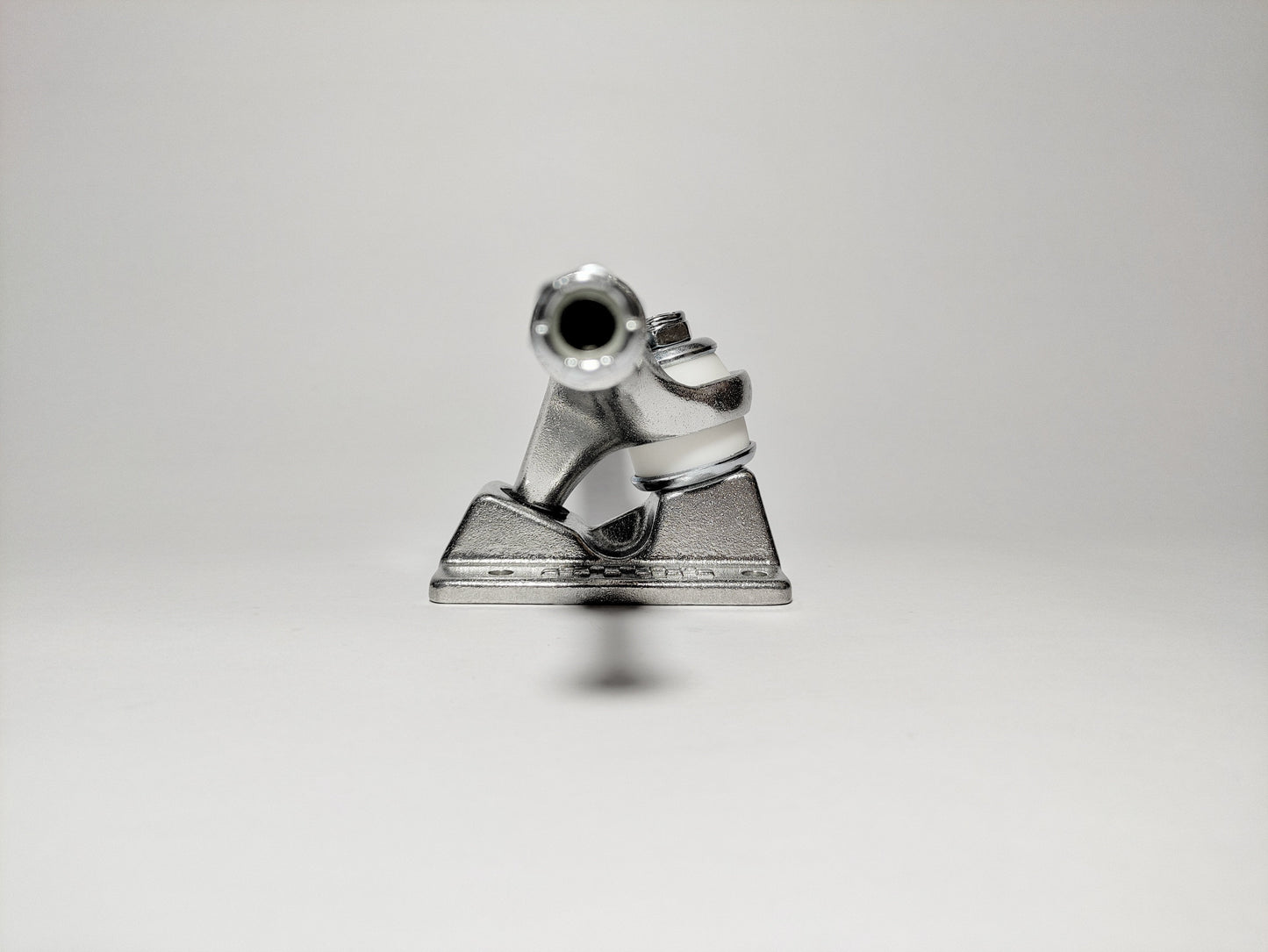 Ace 44 Classic Polished Skateboard trucks - Custom Skateboard Builder - SkatebruhSG