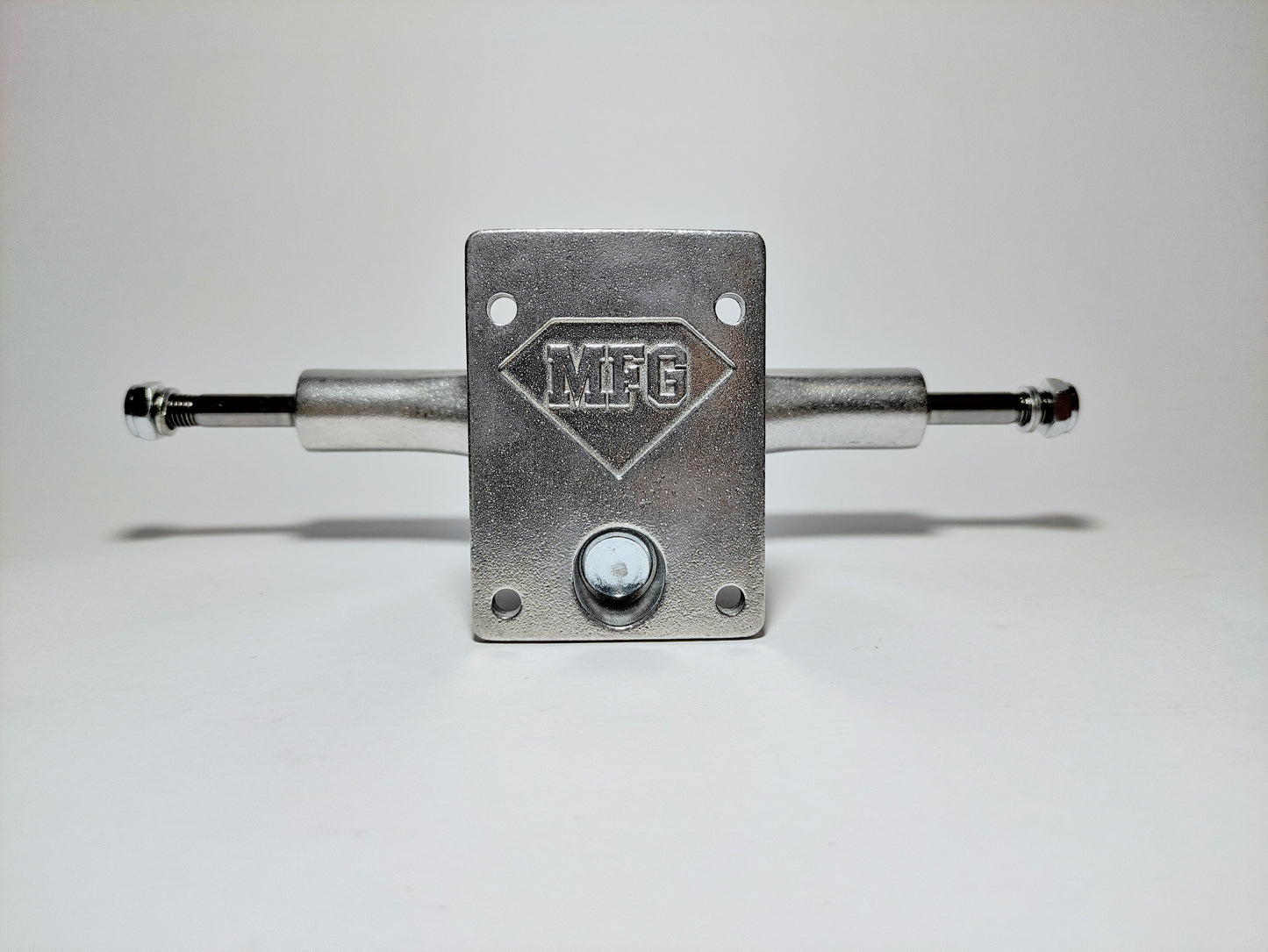 Ace 44 Classic Polished Skateboard trucks - Custom Skateboard Builder - SkatebruhSG