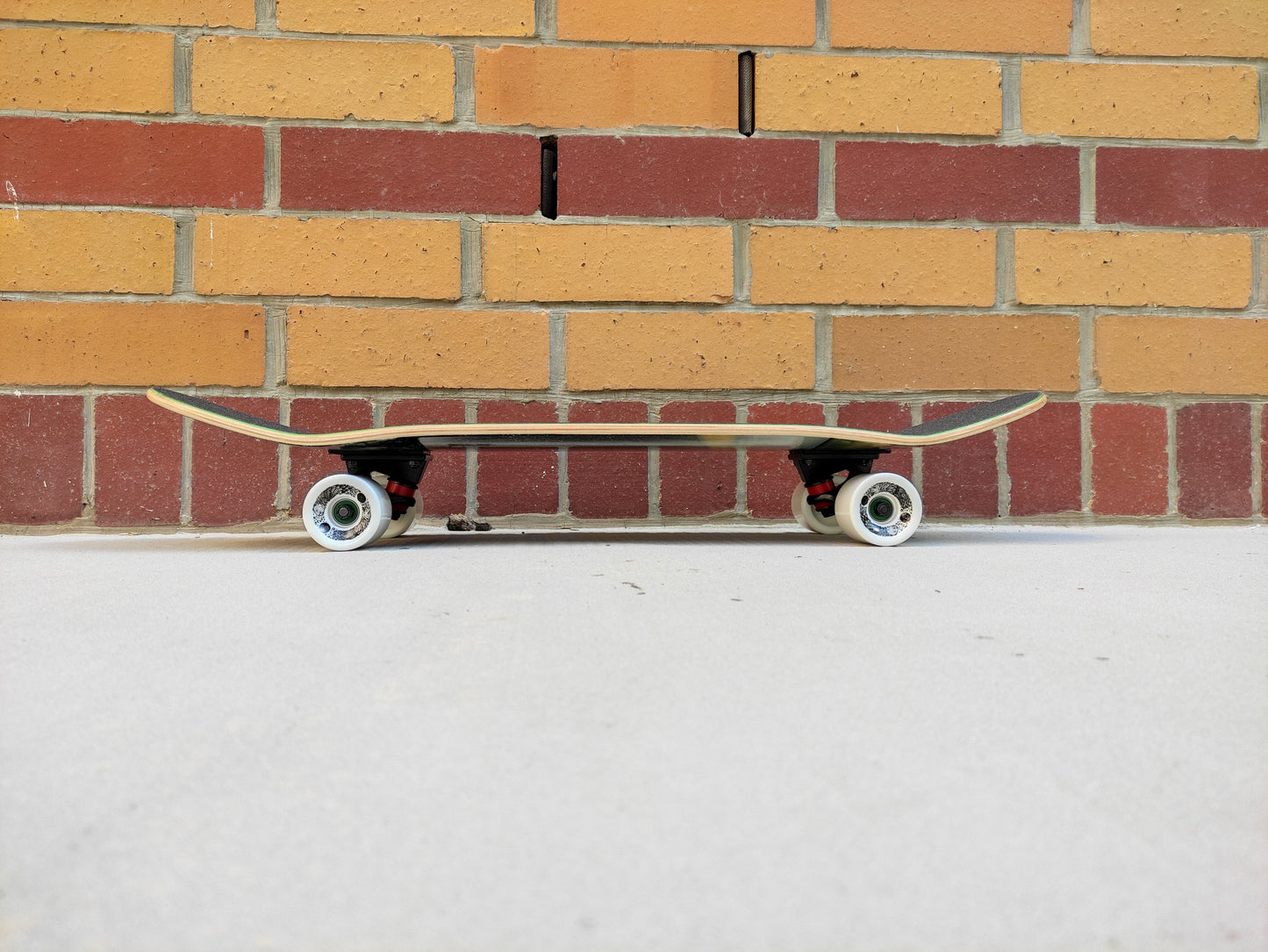 Élan X Didi photos beach Stunt Cruiser Complete - SkatebruhSG Singapore Skateshop