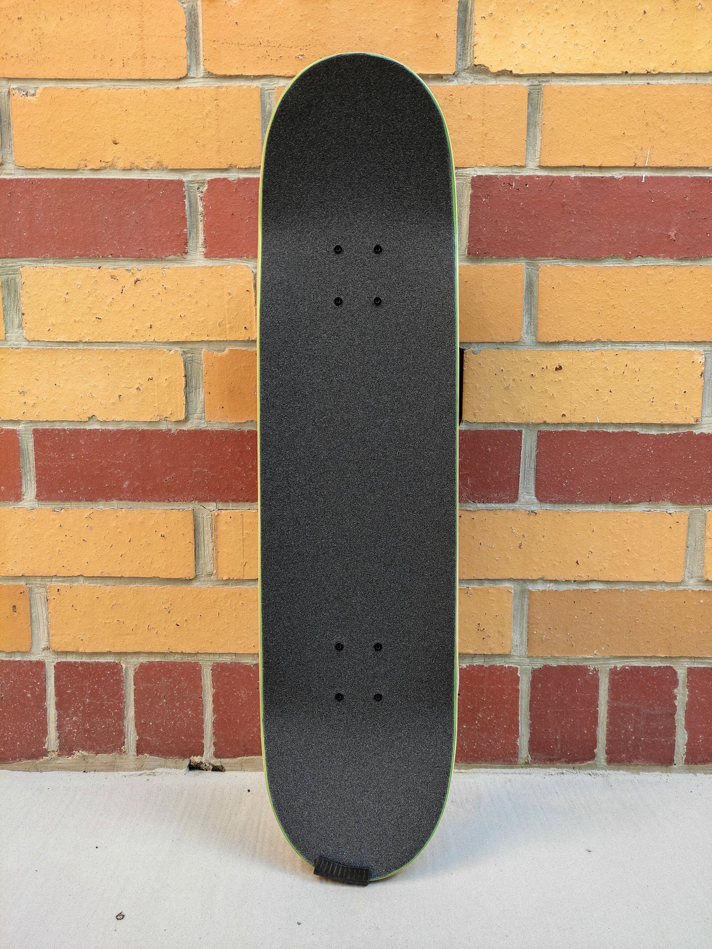 Élan X Didi photos beach Stunt Cruiser Complete - SkatebruhSG Singapore Skateshop