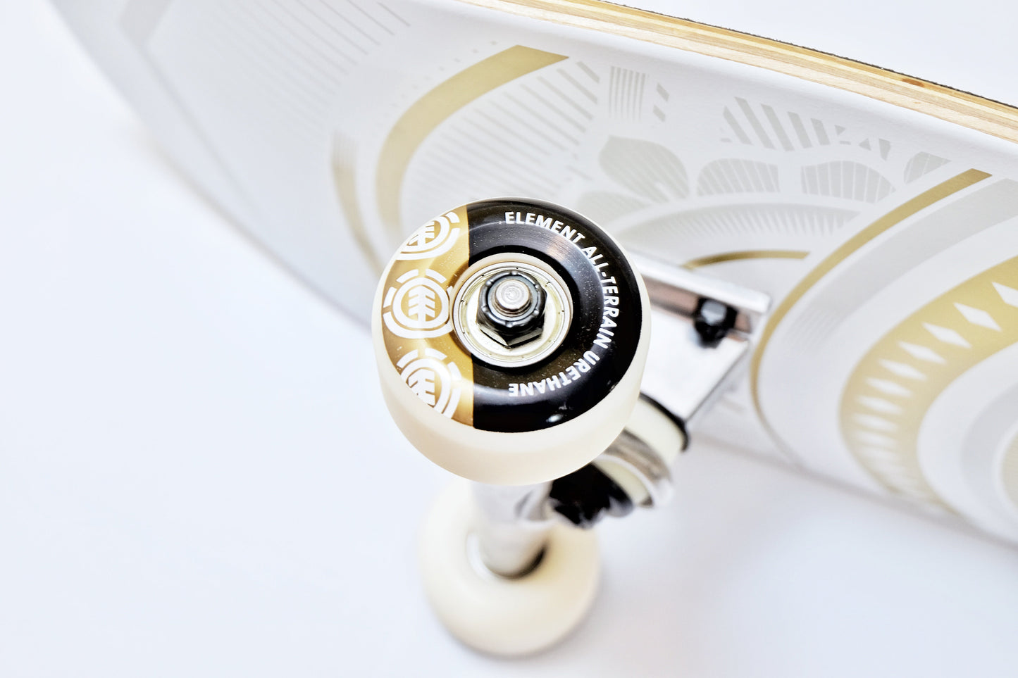Element Hatched White skateboard - SkatebruhSG