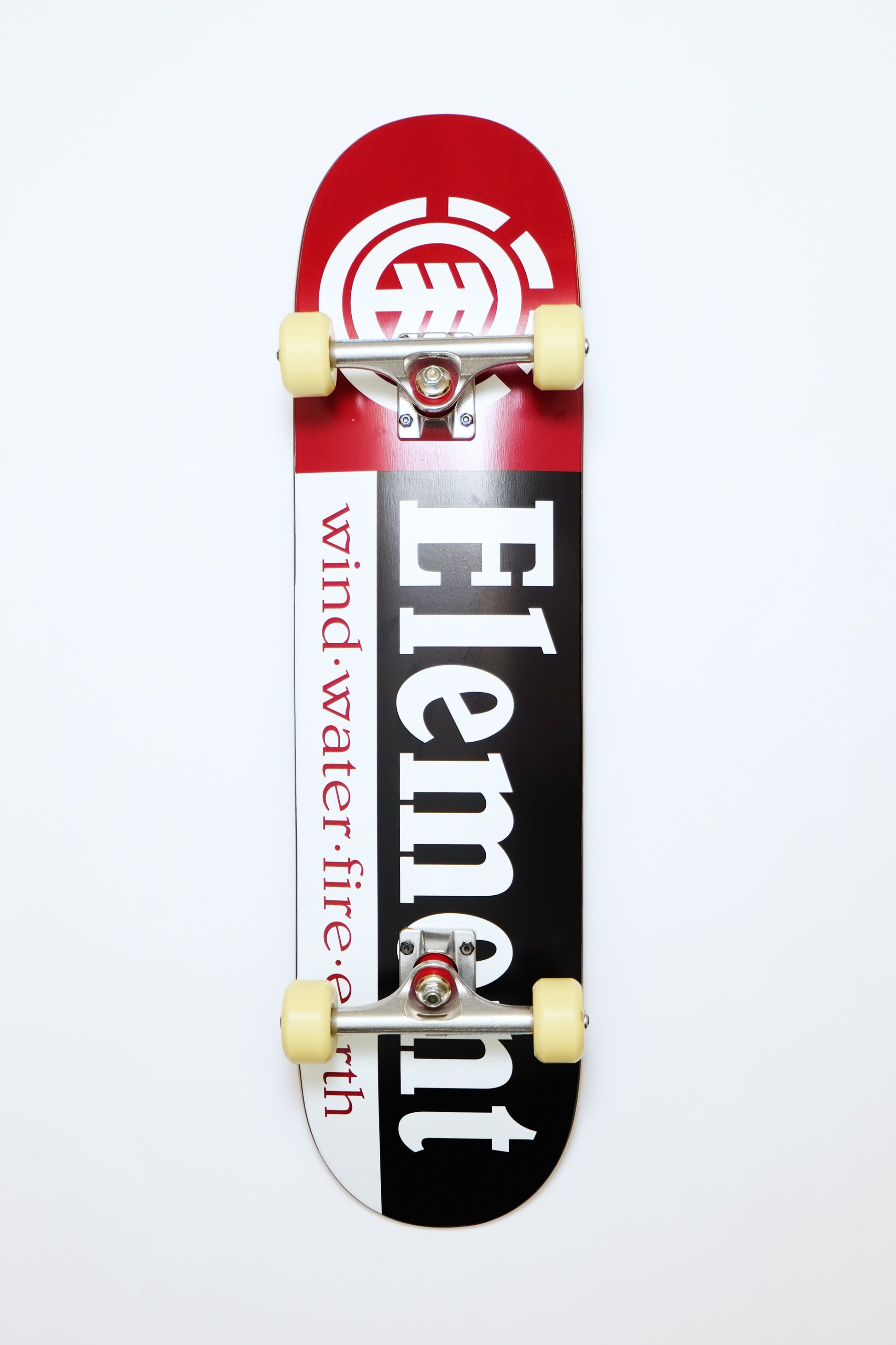 Element Section skateboard - SkatebruhSG