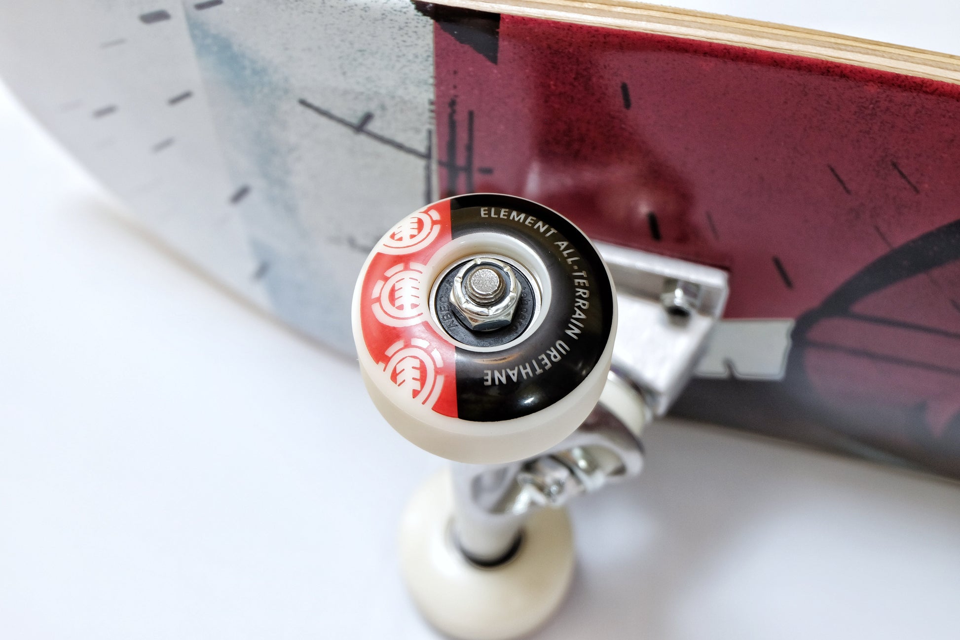 Element X Star Wars Vader skateboard - SkatebruhSG