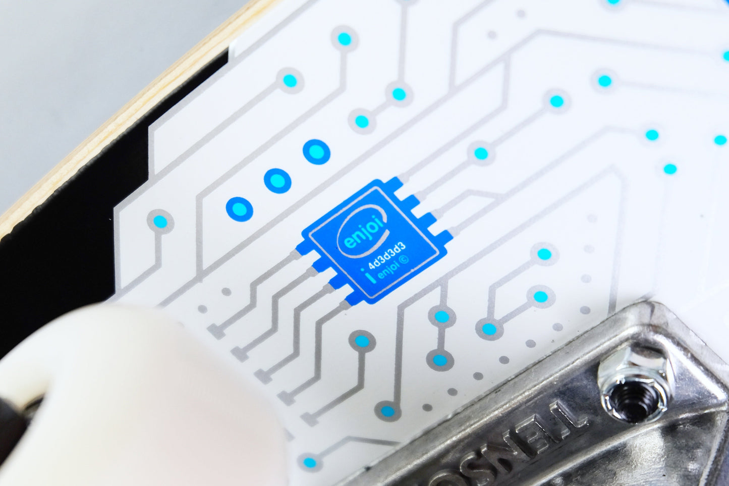 Enjoi Microchip skateboard - SkatebruhSG