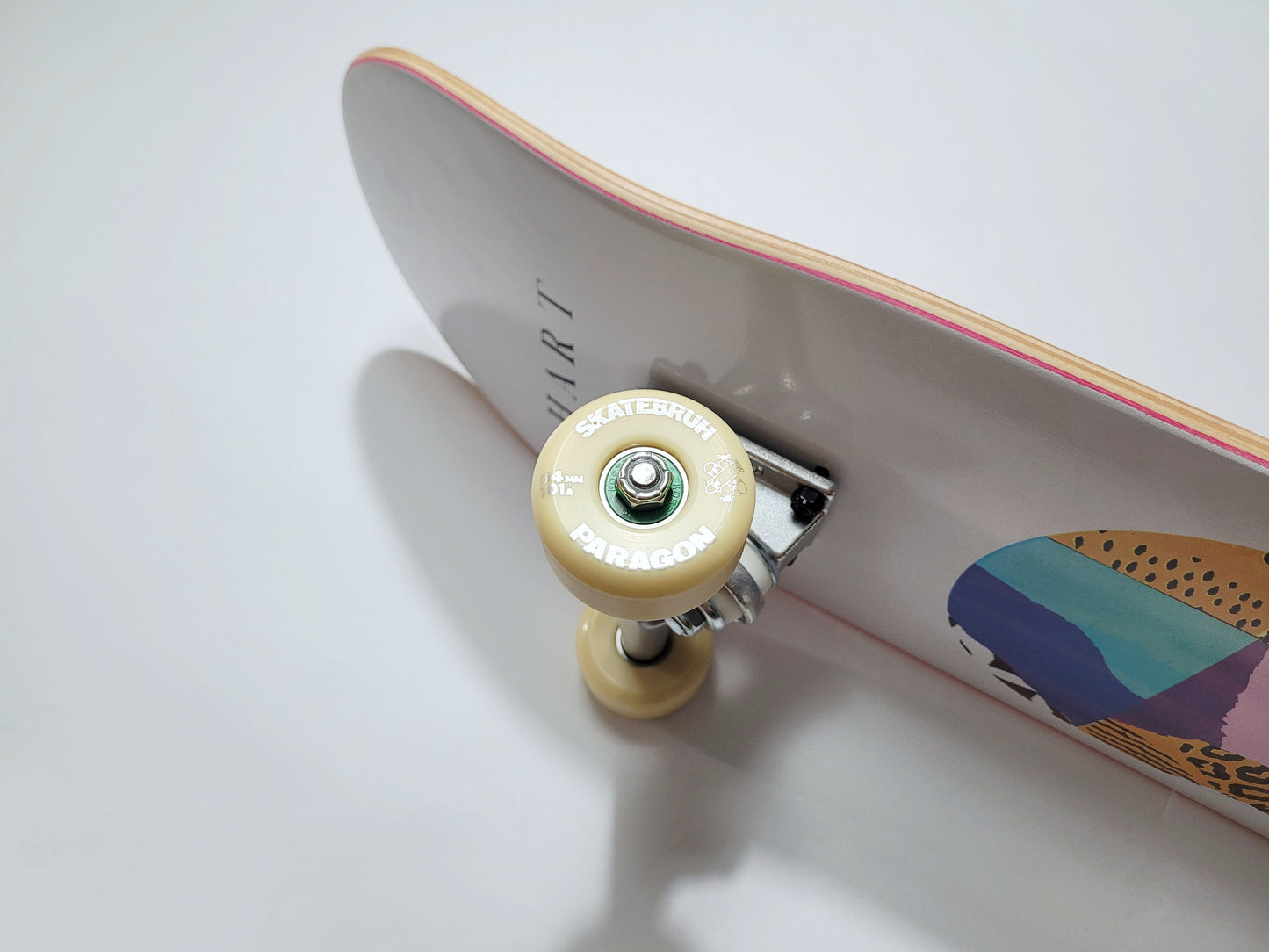 Hart Scrap Logo Visit Skateboard - SkatebruhSG