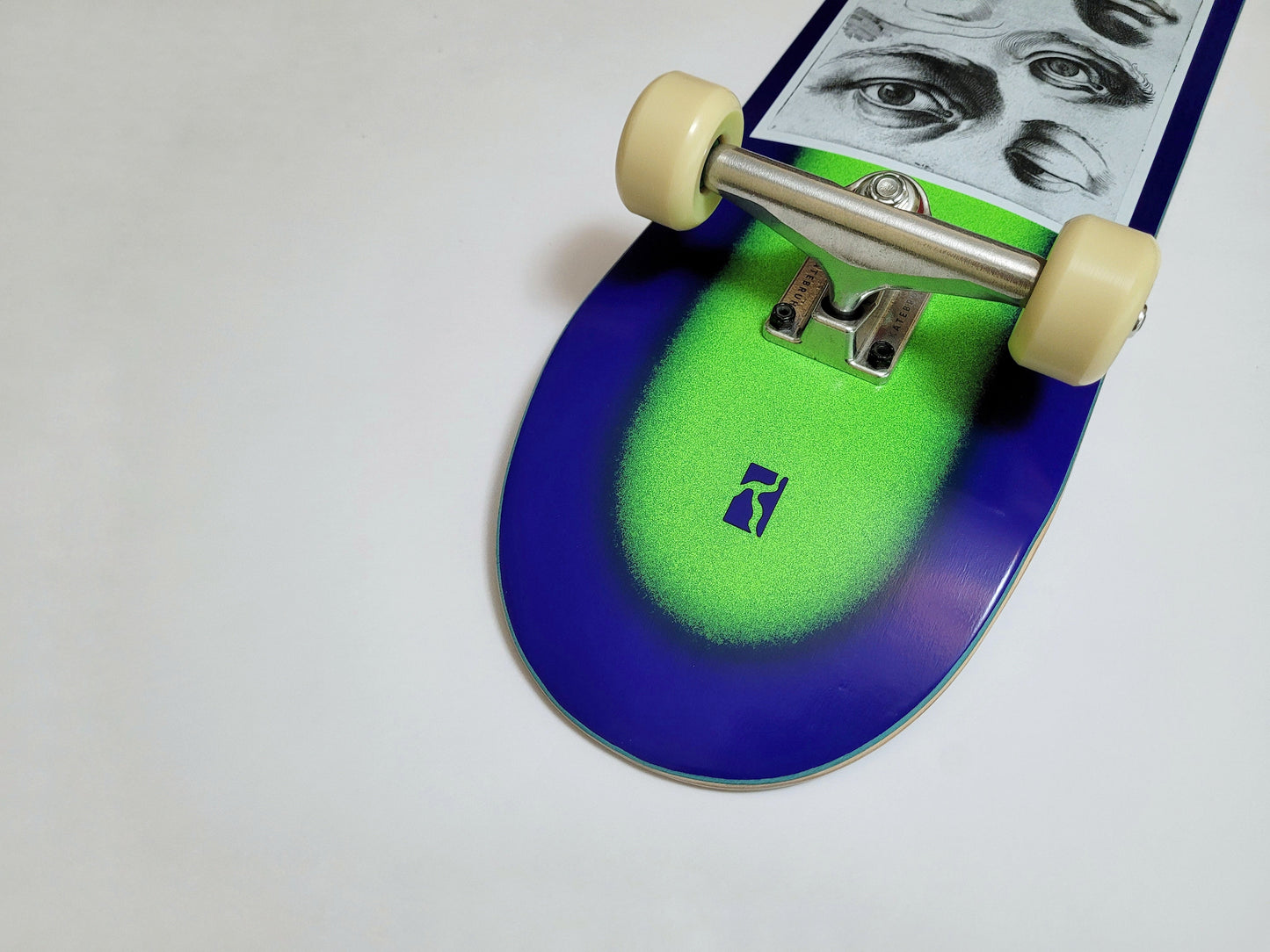 Poetic Anatomy - Face Skateboard - SkatebruhSG