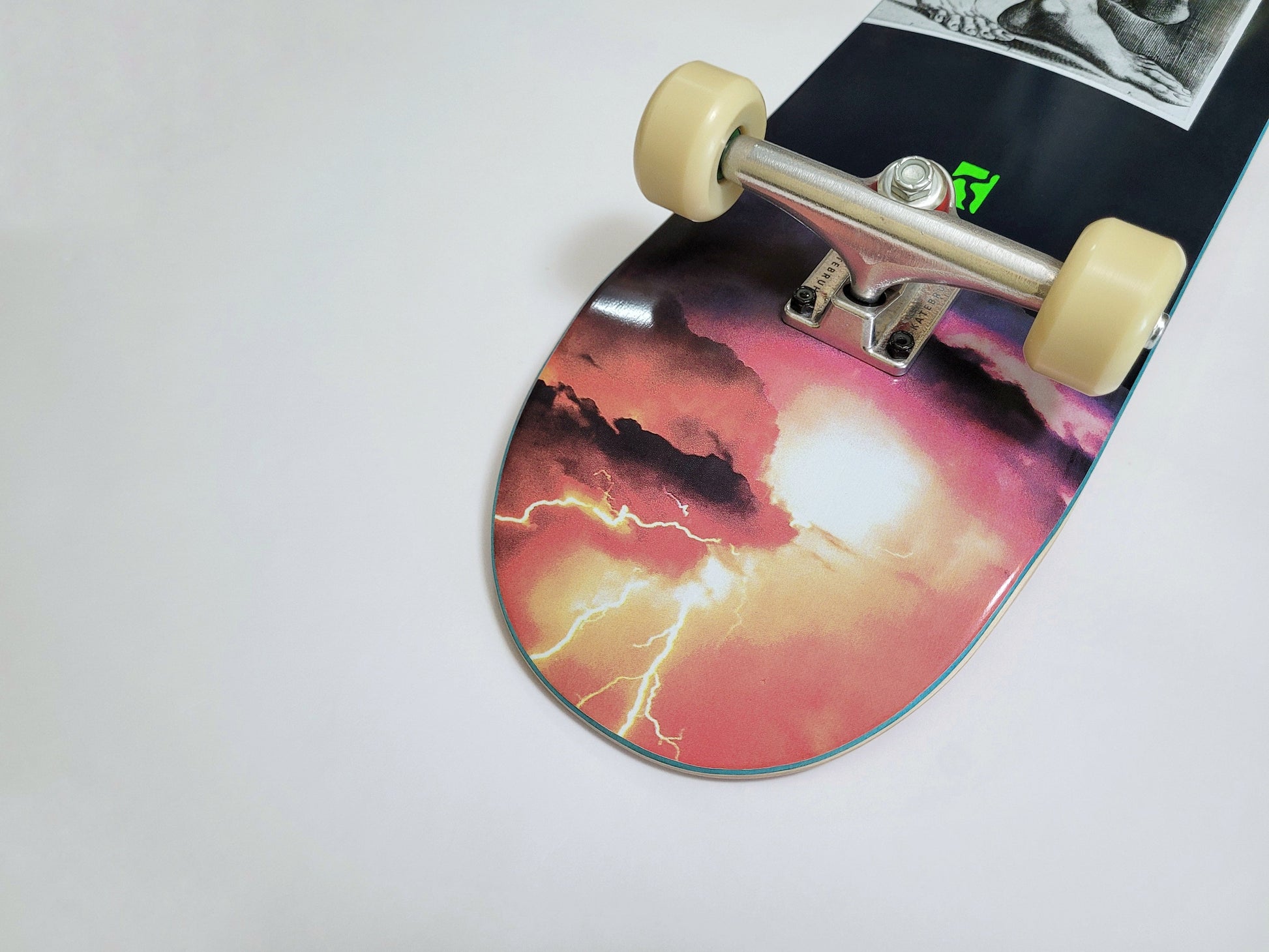 Poetic Anatomy - Feet Skateboard - SkatebruhSG