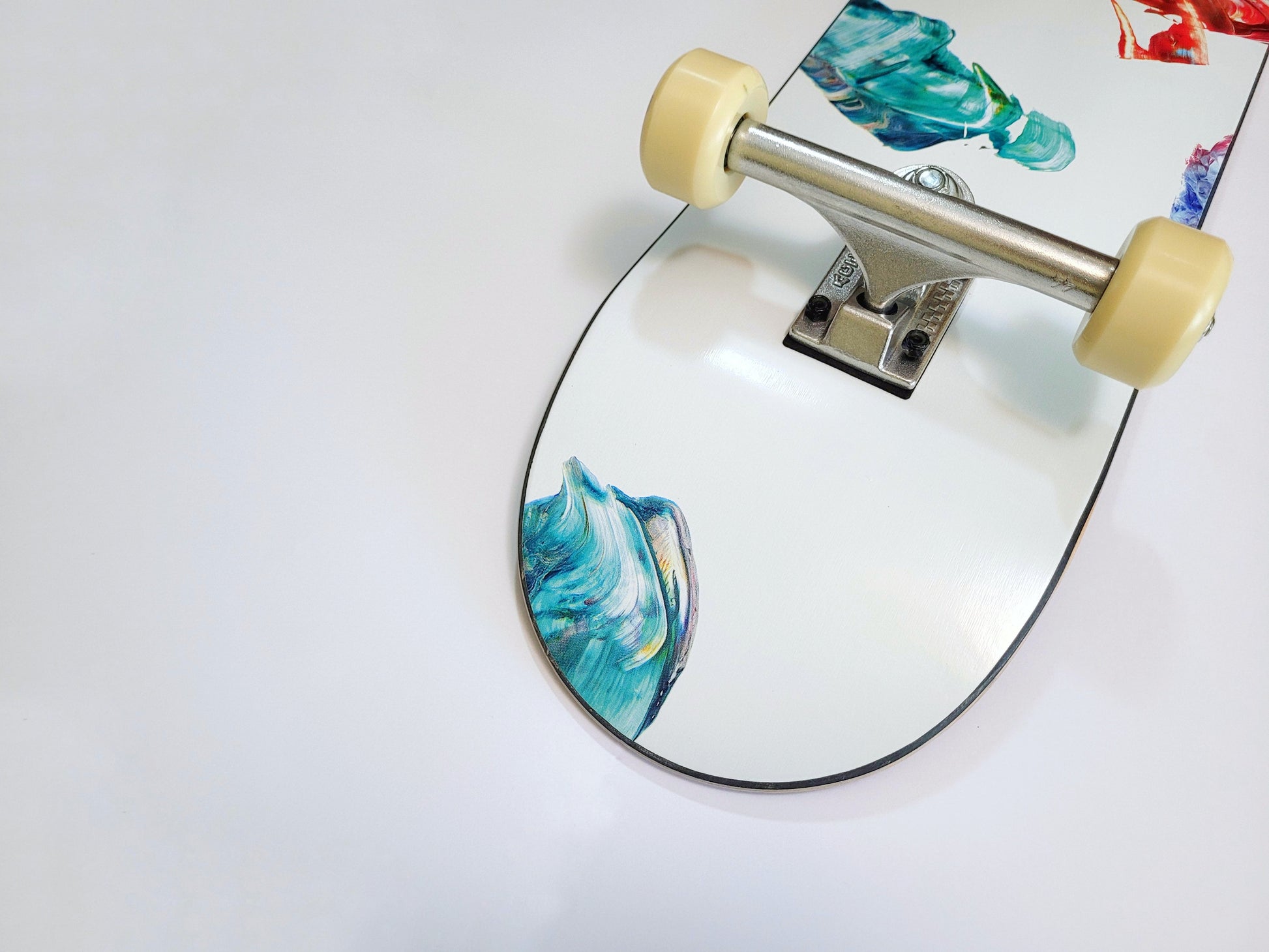 Poetic Collective 'Palette Green' skateboard - SkatebruhSG