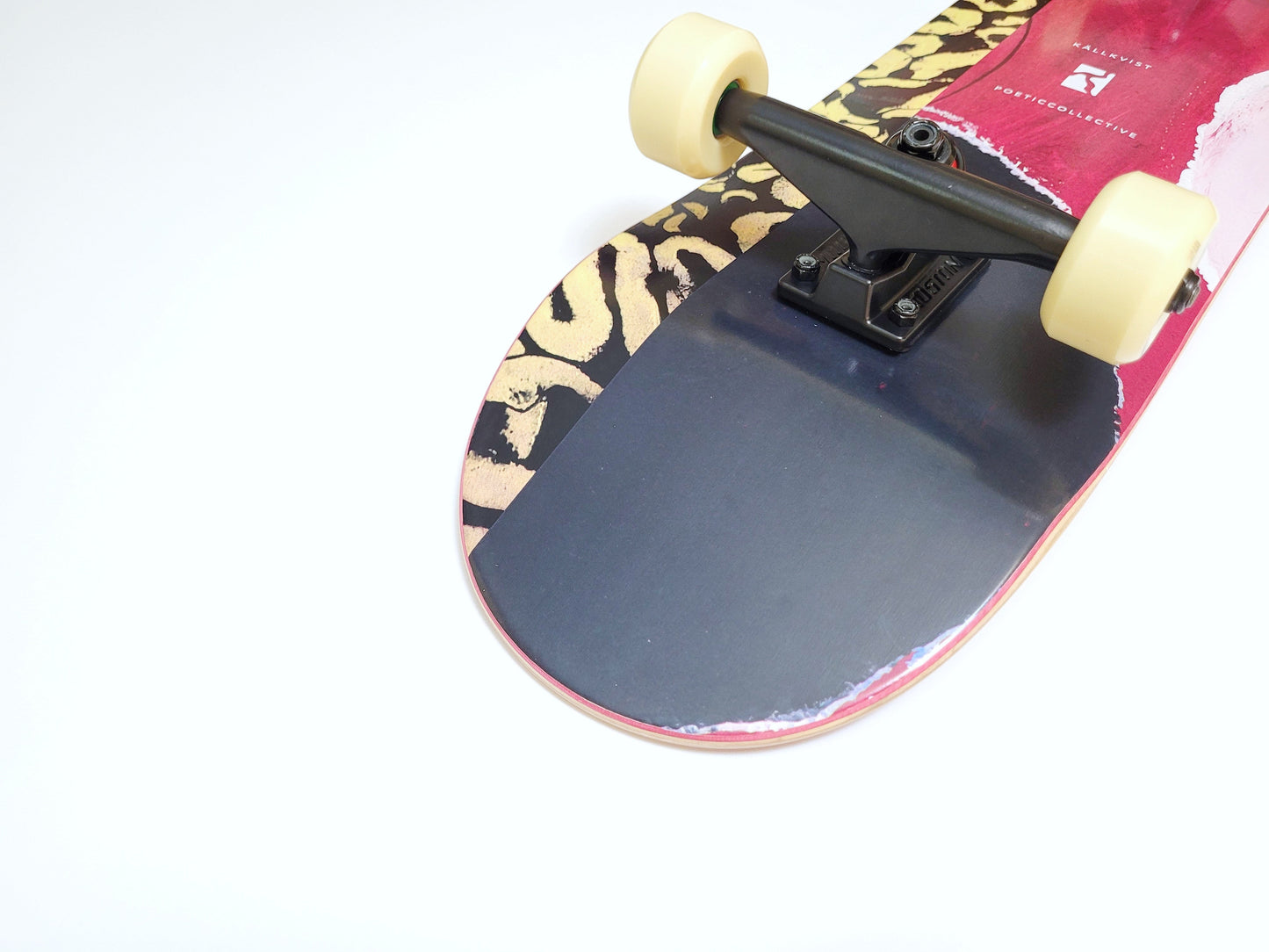 Poetic Källkvist skateboard - SkatebruhSG