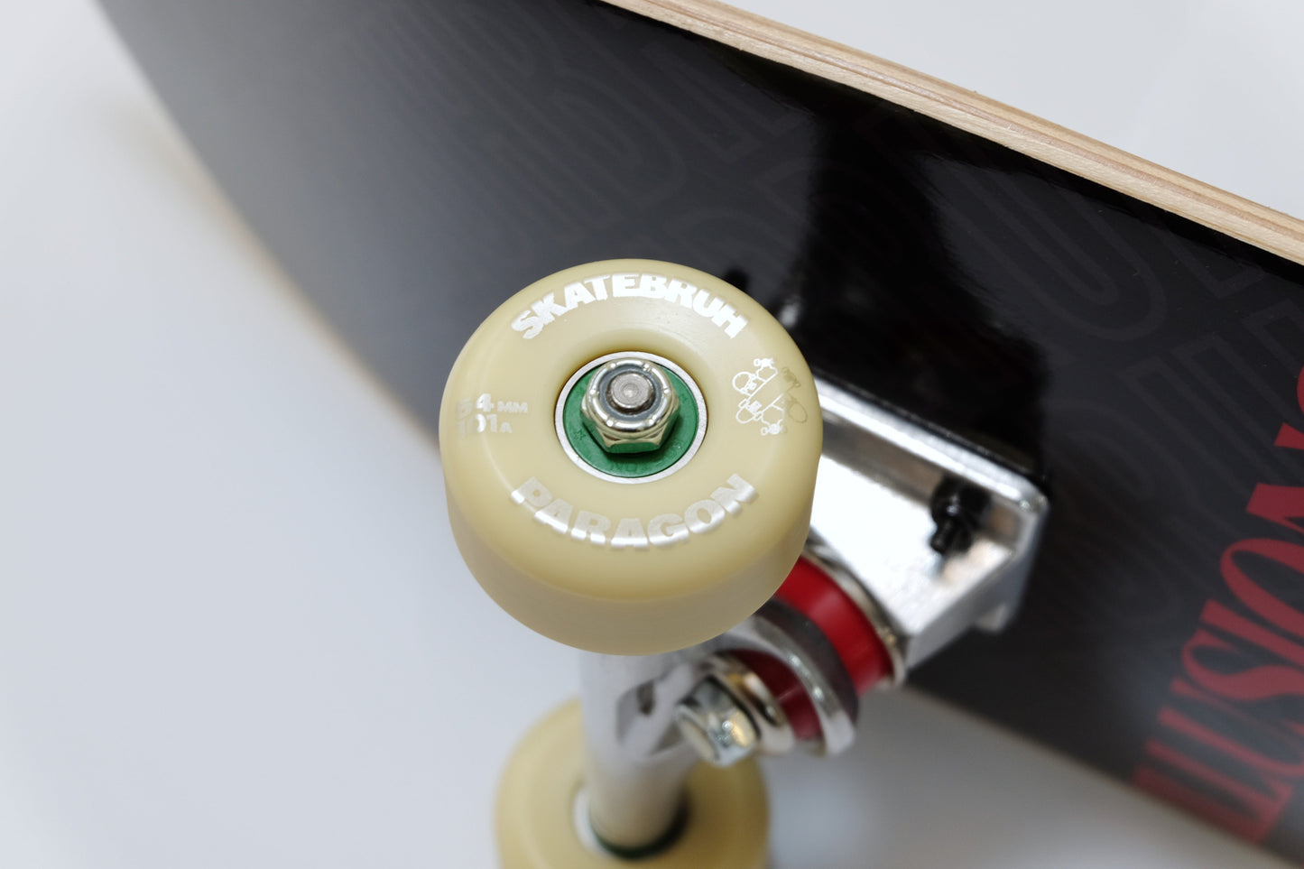 Skatebruh Illusion skateboard - SkatebruhSG