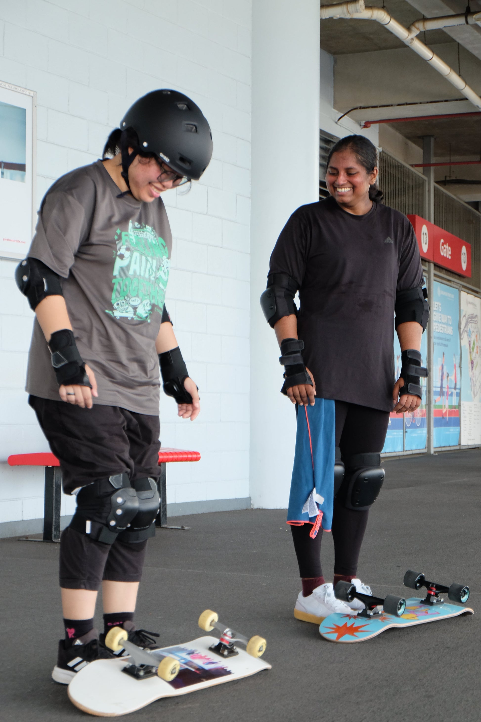 Skating Basics Lesson - SkatebruhSG