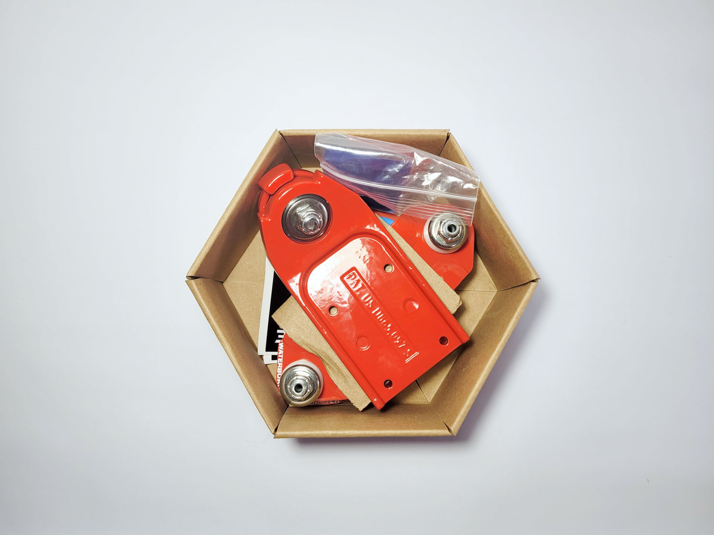 Super Red Waterborne Surf Adapter high performance pack - SkatebruhSG