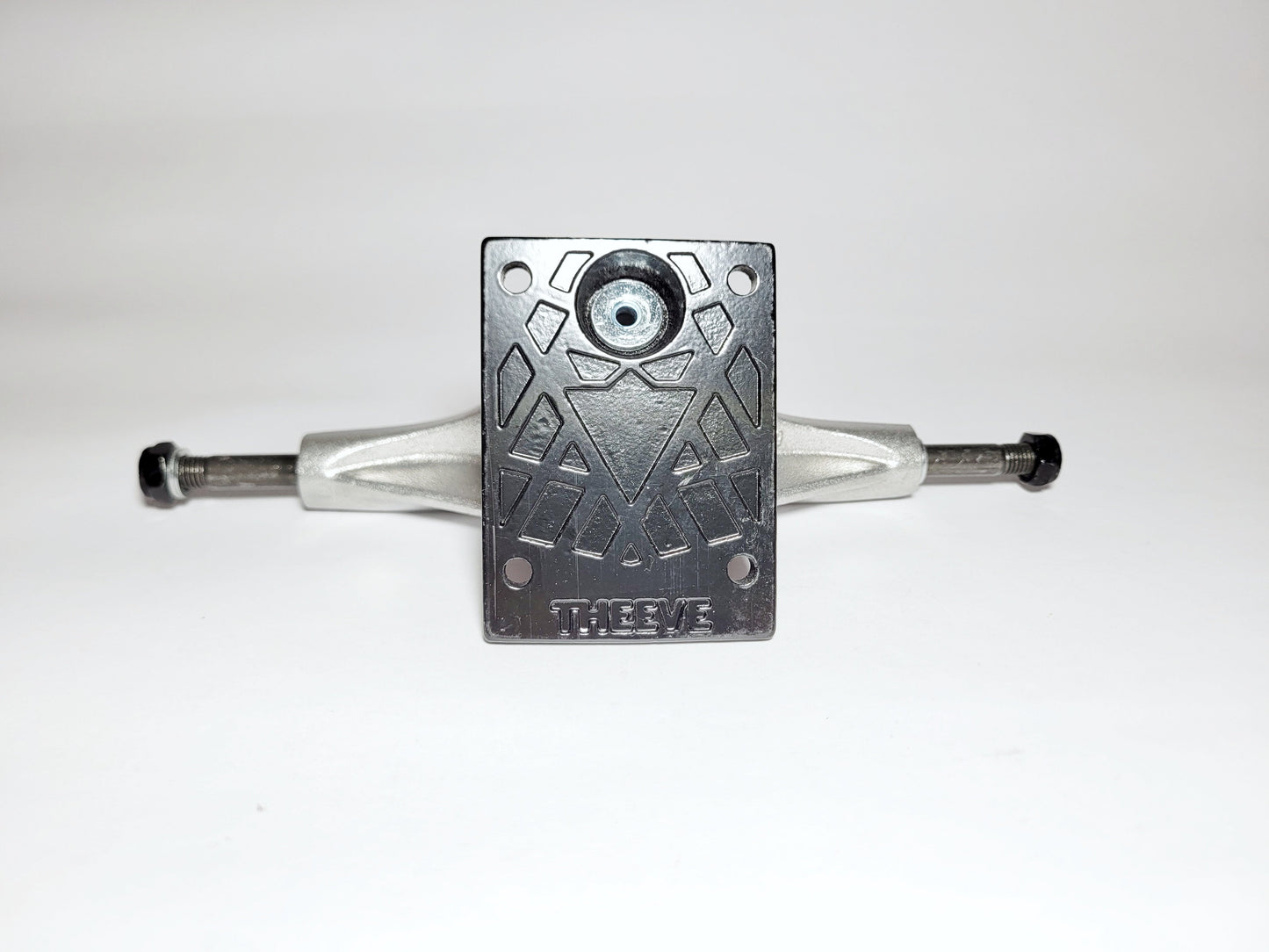 Theeve Hollow Mccines Paws 5.5" skateboard trucks - Custom Skateboard Builder - SkatebruhSG