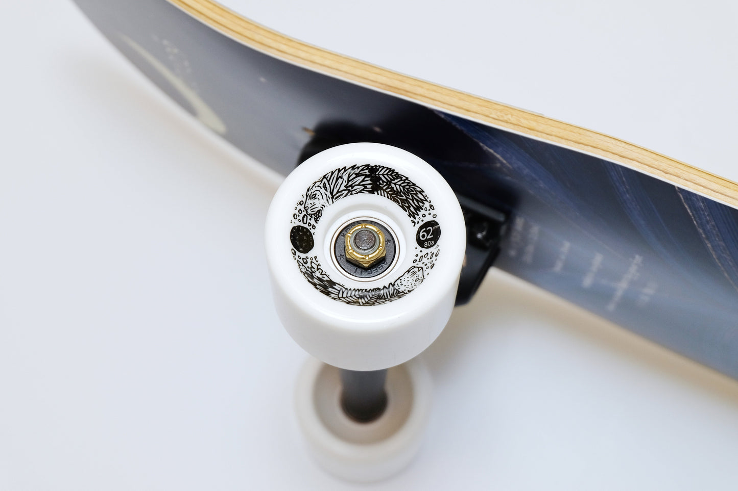 Triangle 46" Winter Longboard - SkatebruhSG