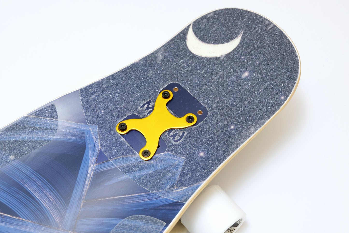 Triangle 46" Winter Longboard - SkatebruhSG