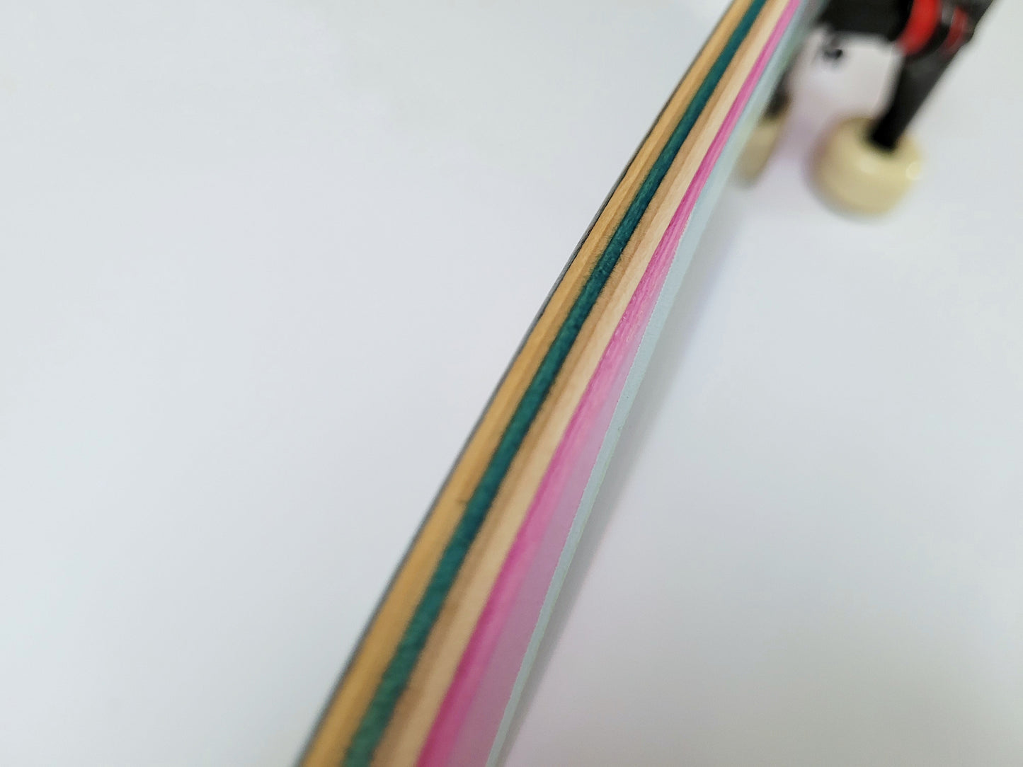 UMA 'Blur Roman' skateboard - SkatebruhSG