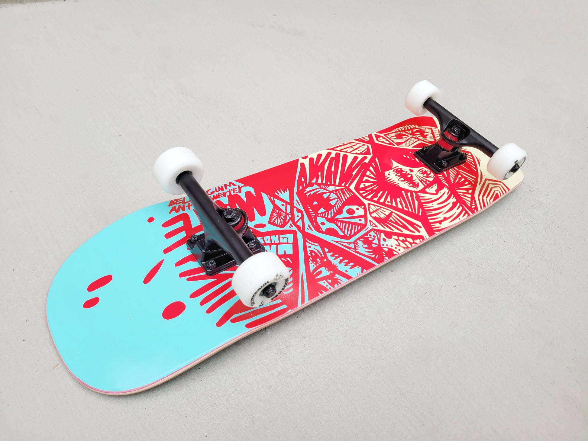 UMA Maité Skateboard - SkatebruhSG