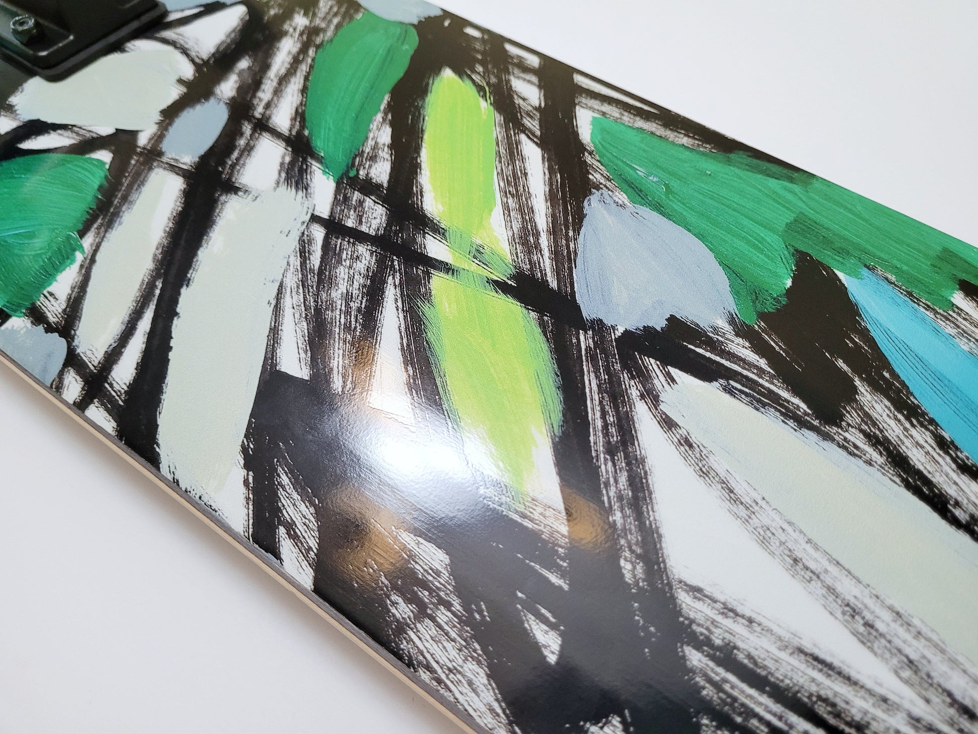 UMA 'Shadow' Skateboard - SkatebruhSG