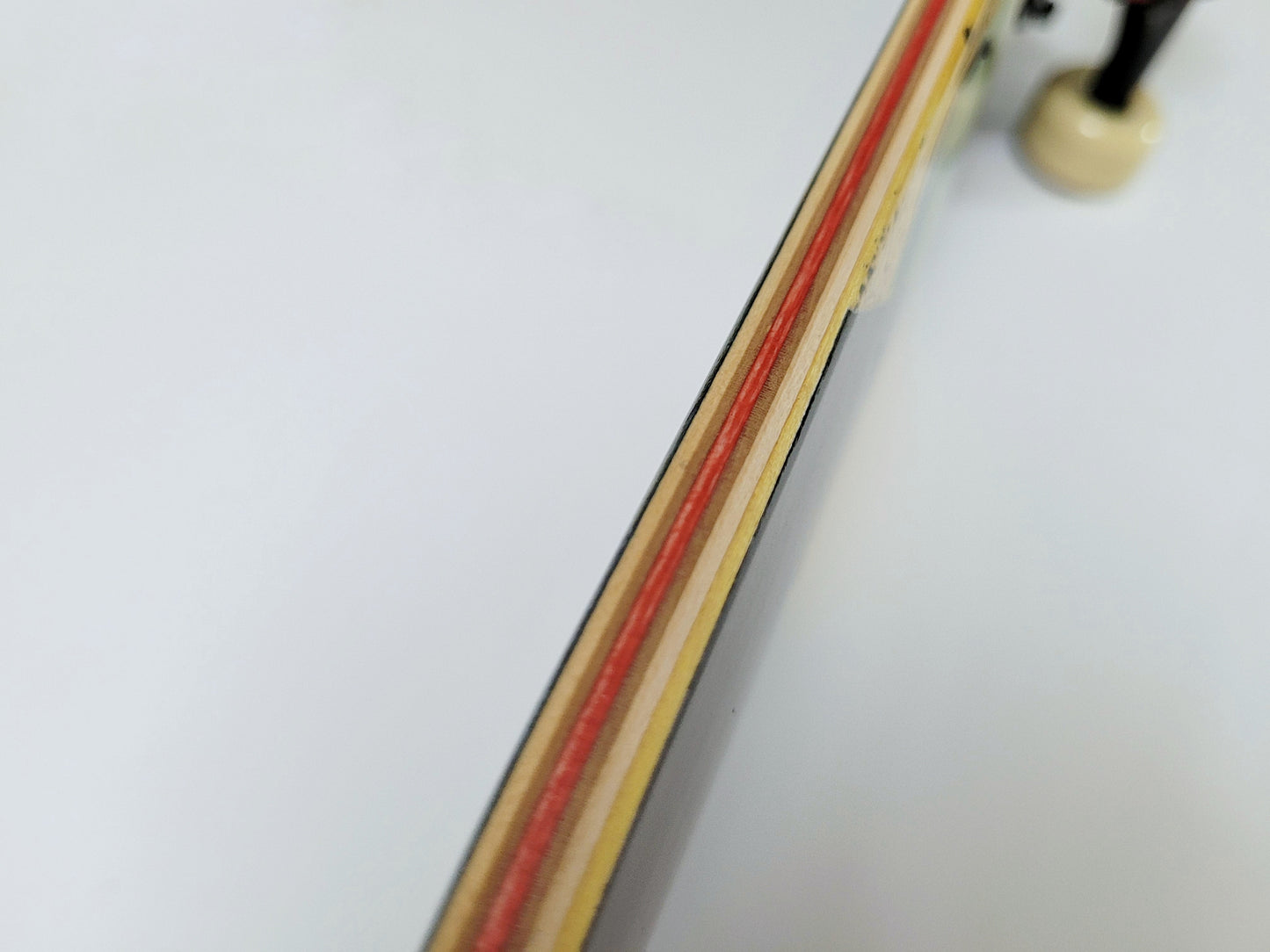 UMA 'Superish Evan' 8.25" skateboard - SkatebruhSG