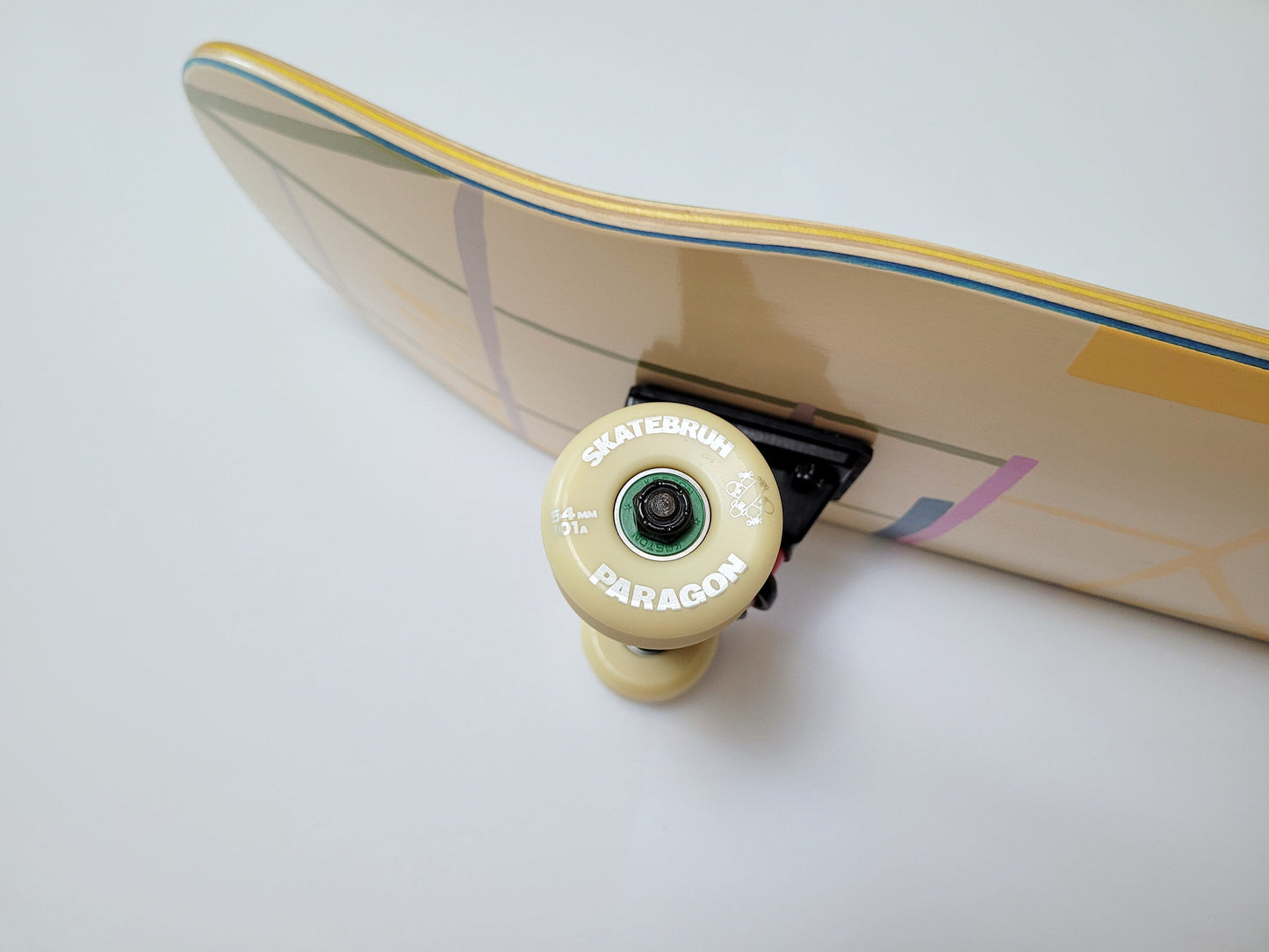 UMA Undercurrent Maité Skateboard - SkatebruhSG