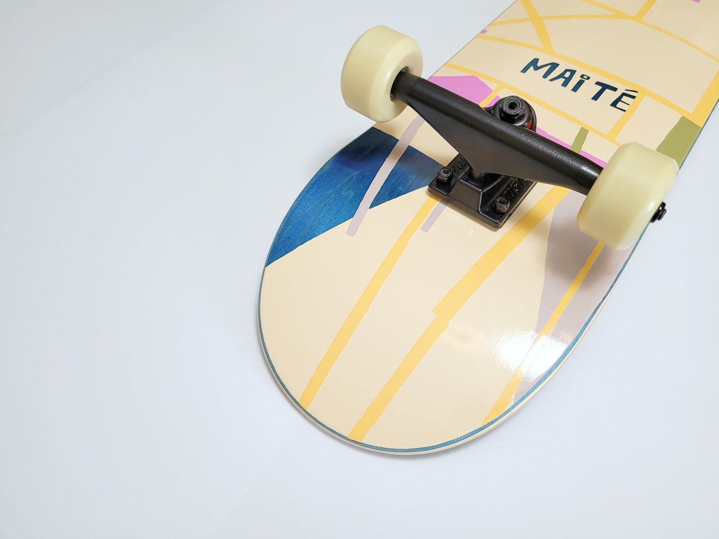 UMA 'Undercurrent Maité' Skateboard - SkatebruhSG