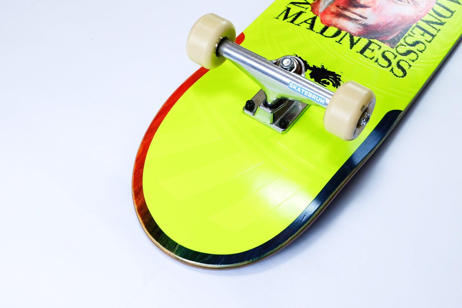 Madness Labotomy R7 Skateboard - SkatebruhSG