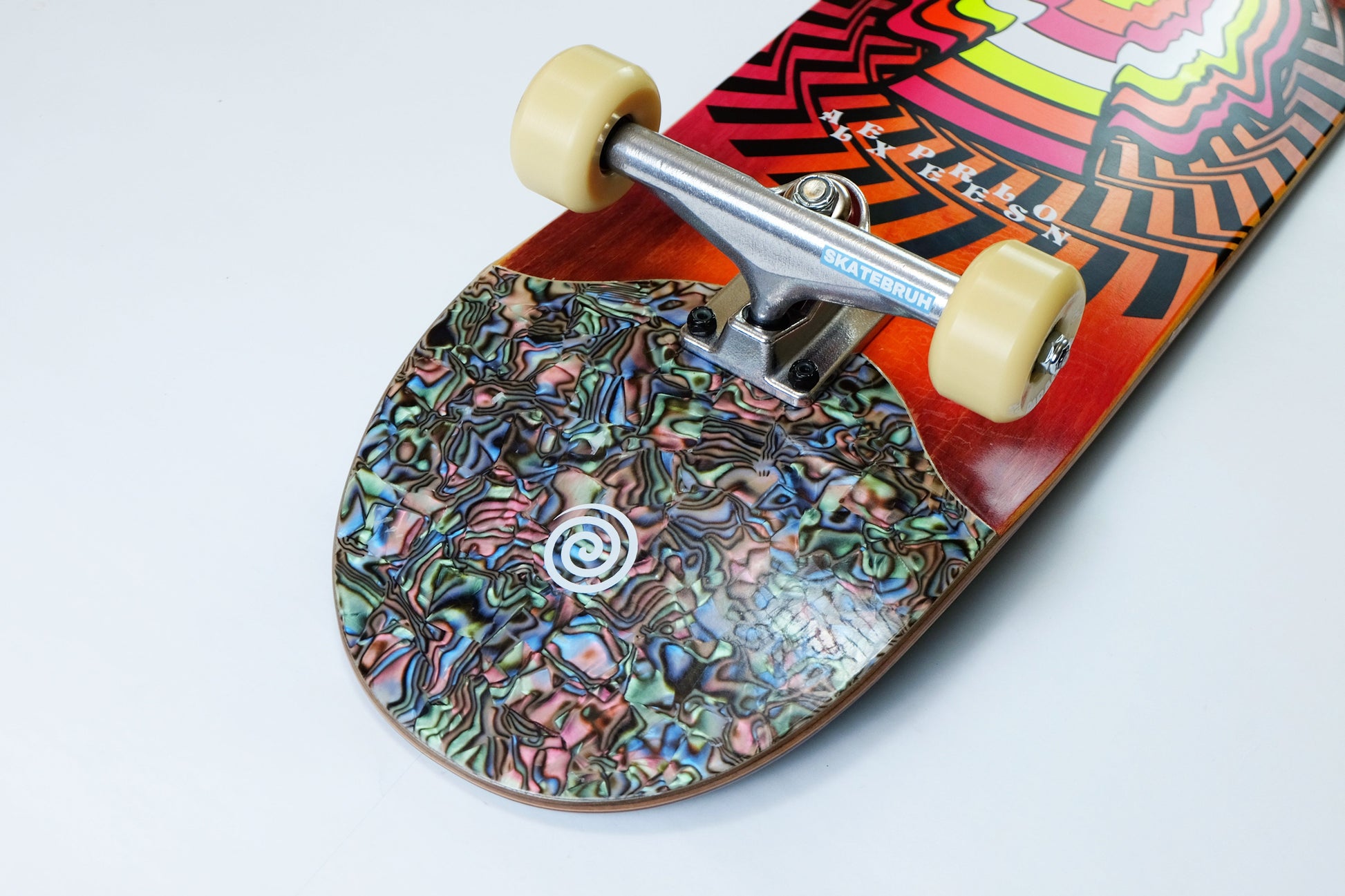 Madness Perelson Minds Eye R7 Skateboard - SkatebruhSG