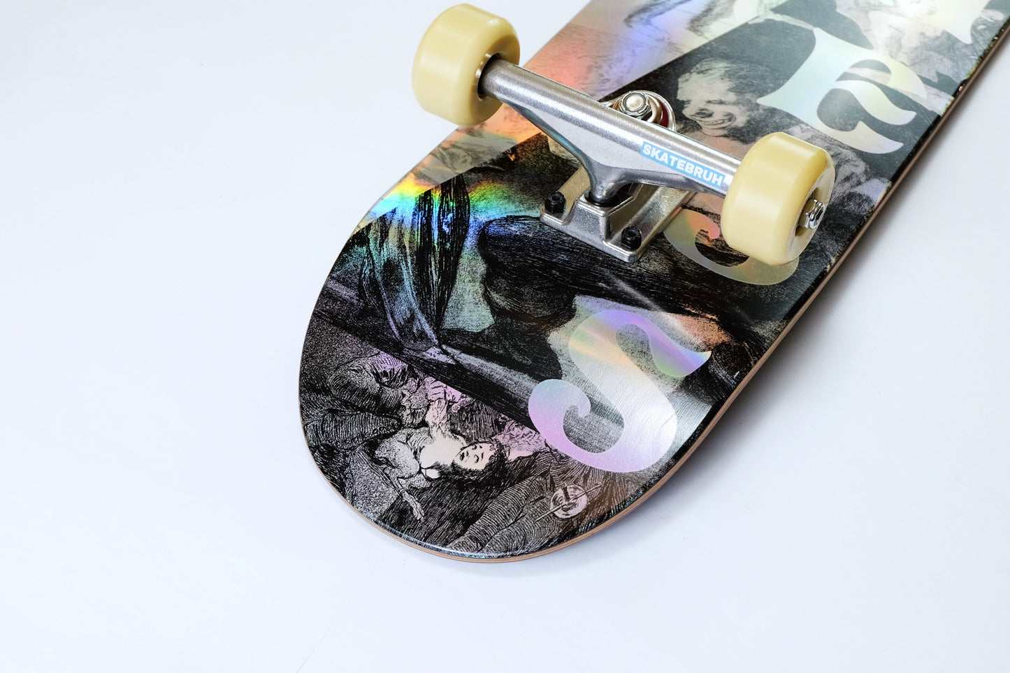 Madness Split Overlap R7 Skateboard - SkatebruhSG