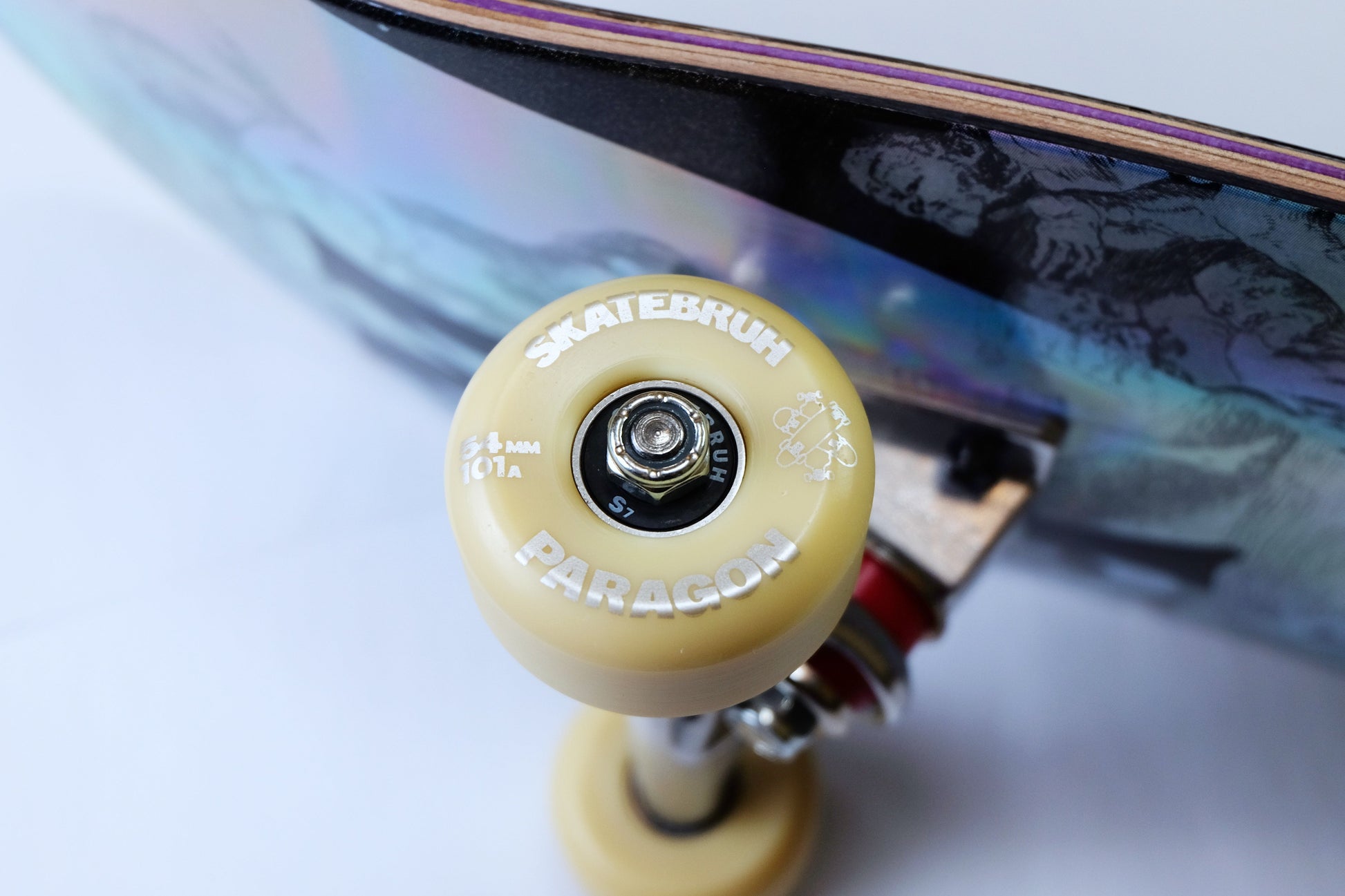 Madness Split Overlap R7 Skateboard - SkatebruhSG