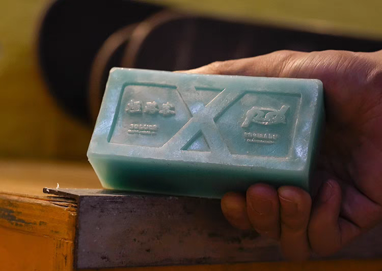 Goluck Jumbo skate wax