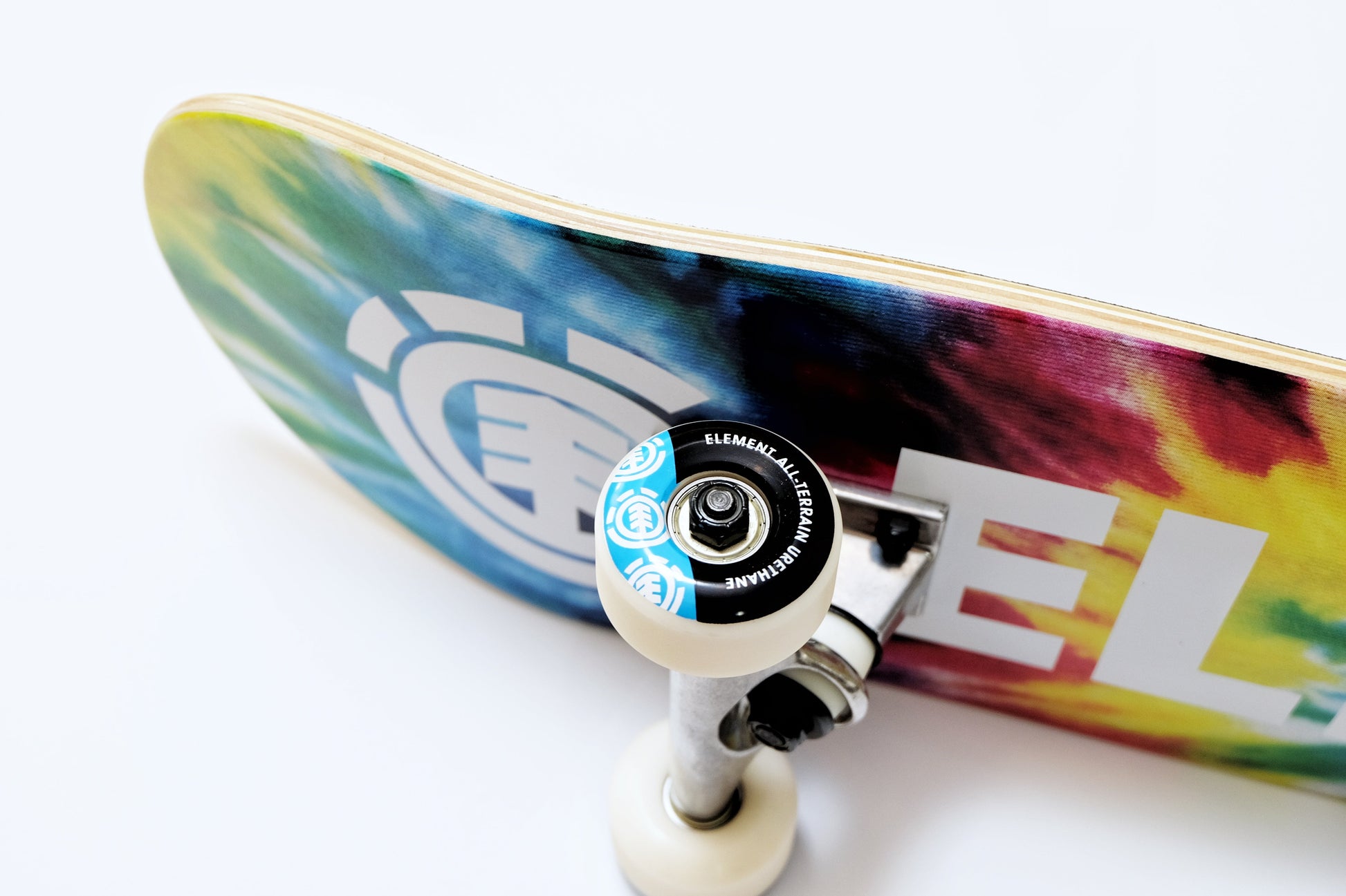 Element Blazin skateboard - SkatebruhSG