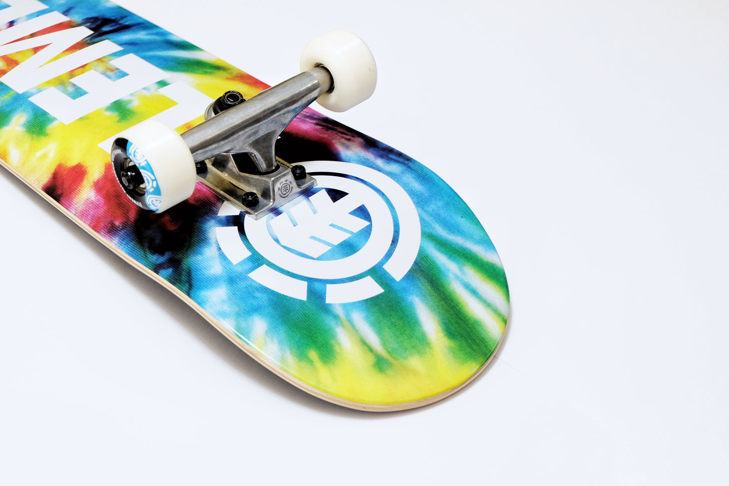 Element Blazin skateboard - SkatebruhSG