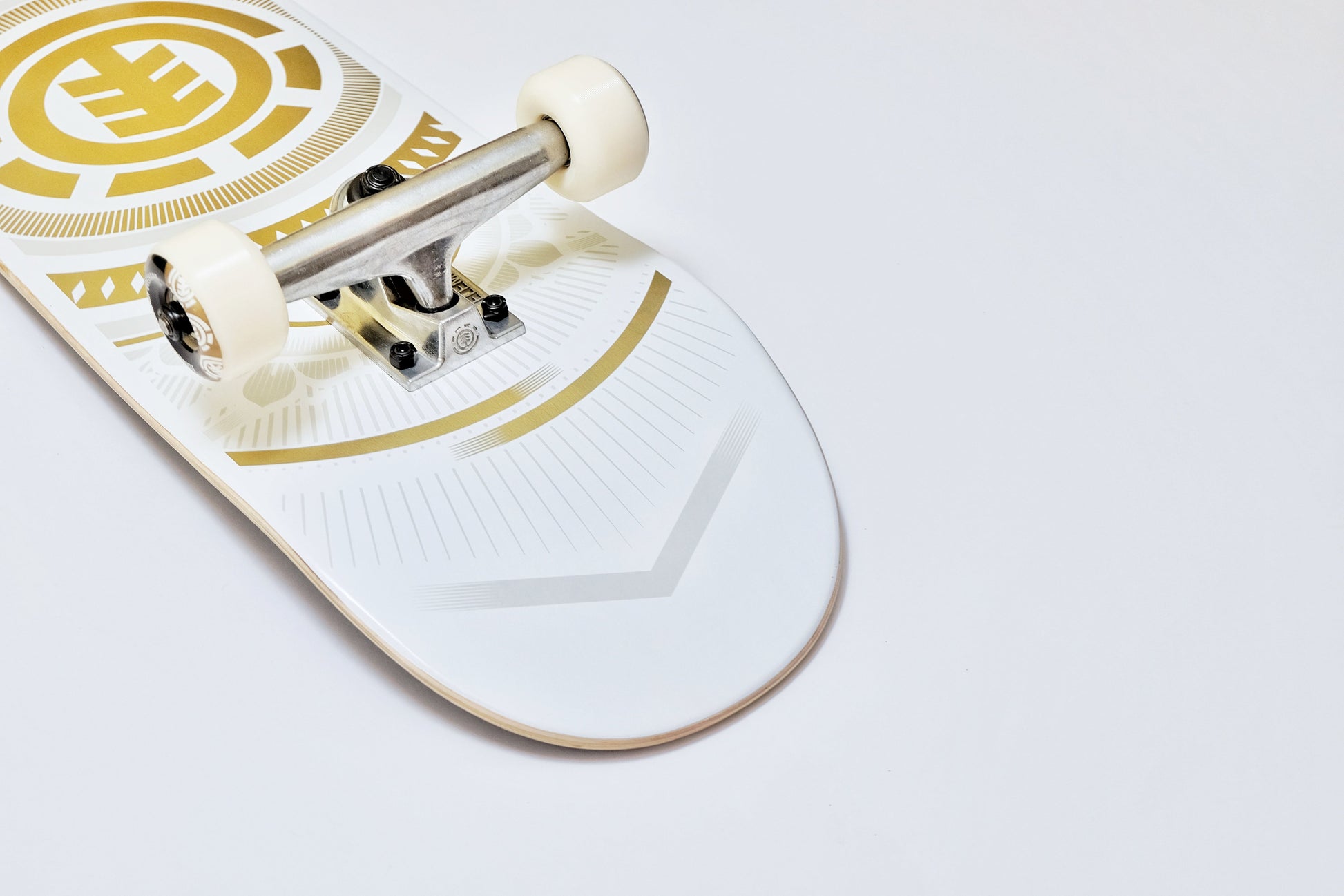 Element Hatched White skateboard - SkatebruhSG
