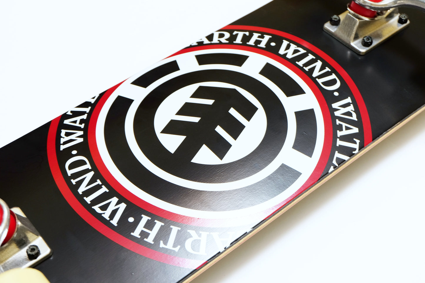 Element Seal skateboard - SkatebruhSG