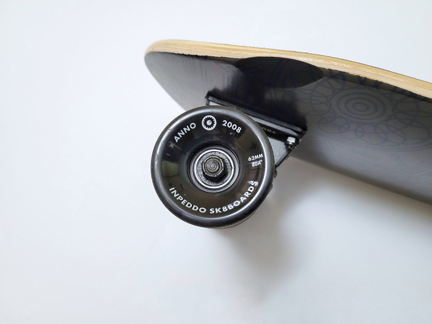 LS Ambler Black Pineapple Cruiser board SkatebruhSG