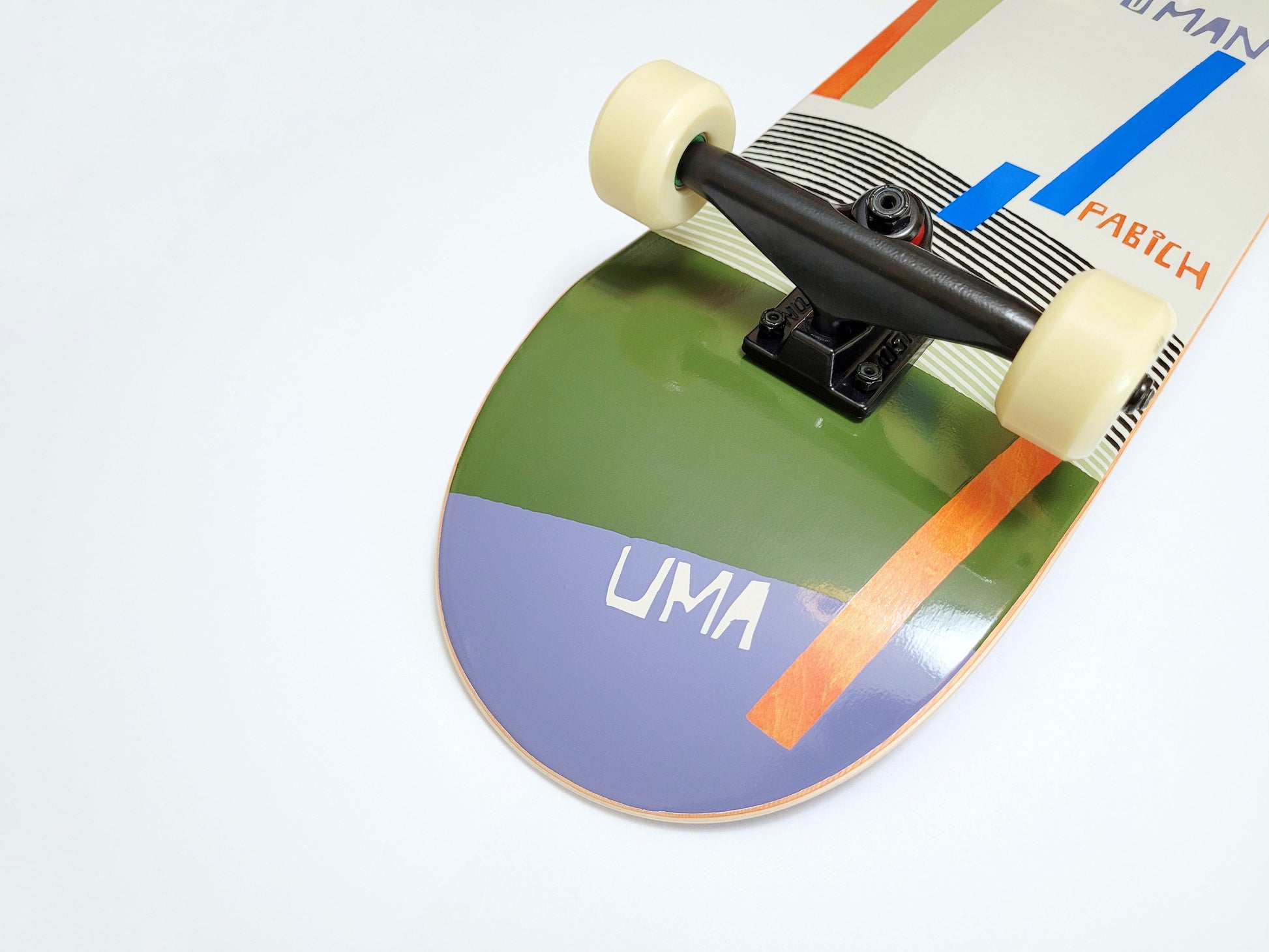 UMA 'Undercurrent Roman' Skateboard - SkatebruhSG