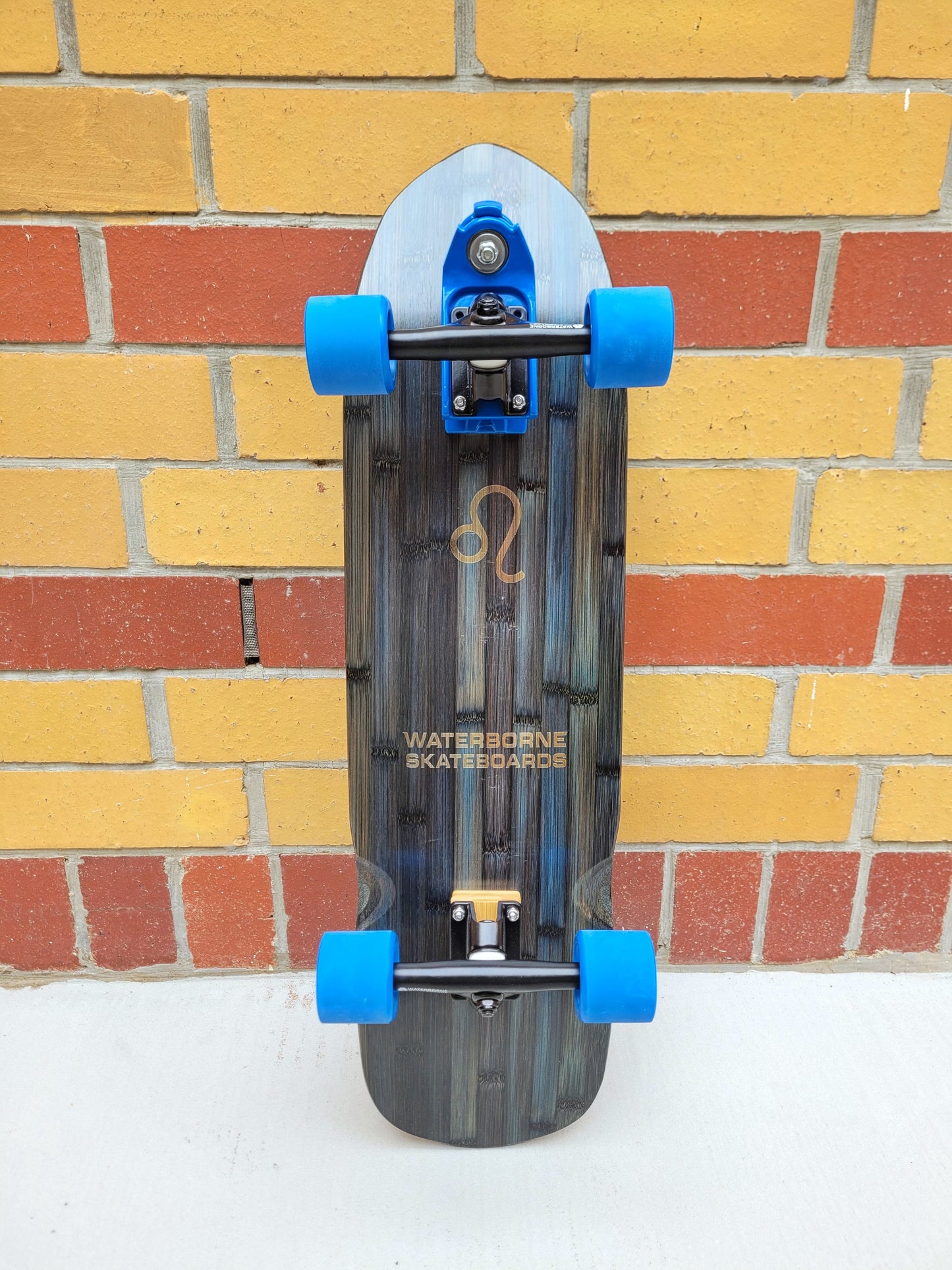 LEO Black Bamboo Surfskate – Waterborne Skateboards